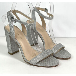 Pelle Moda Women's Brynn Heeled Sandals Size 7 Silver Sparkle Ankle Strap